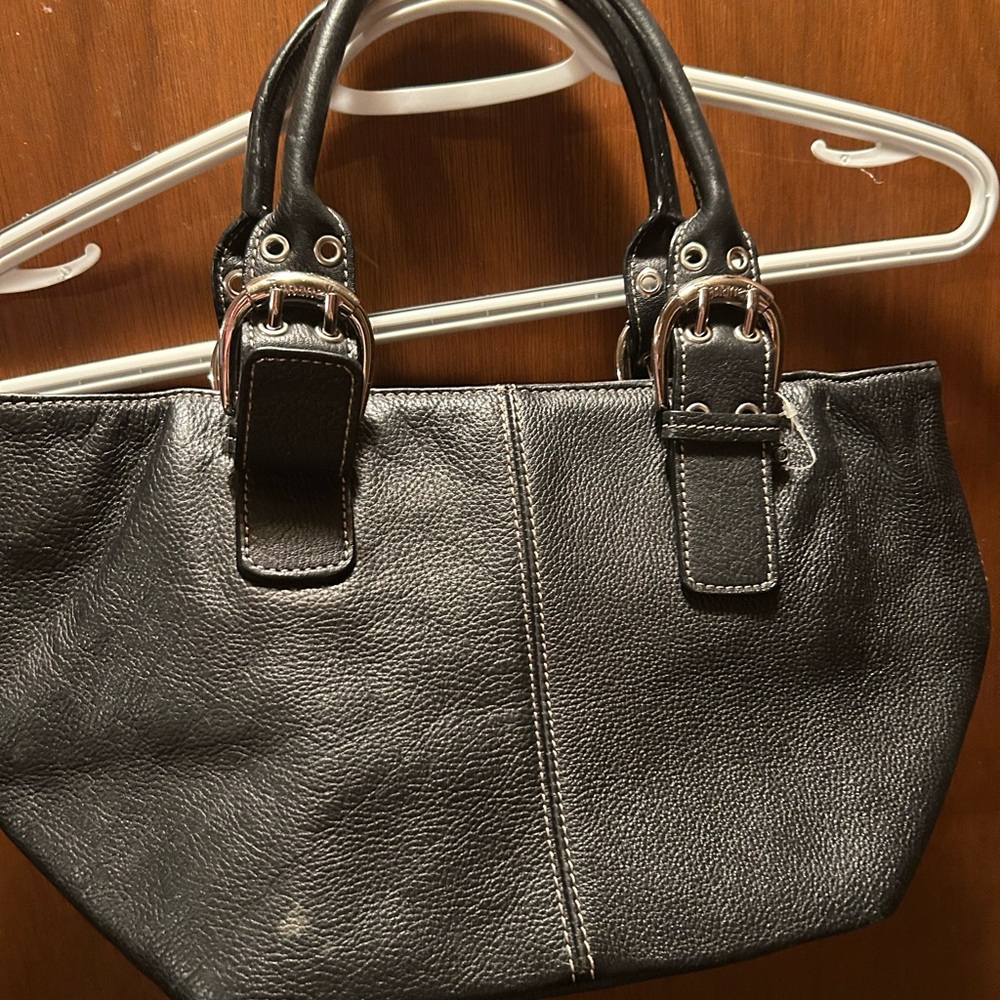 Chic Black Leather Tote Bag
